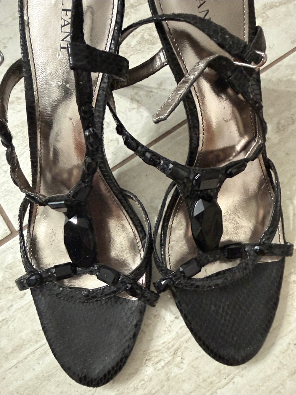 Black Jeweled Strappy Women's Sandals Alfani
Size ladies 9B